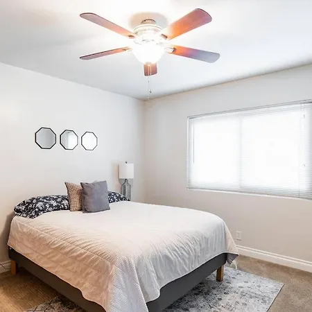 Casa Flora -2Br- Free Parking In Little Italy! Apartment San Diego Exterior photo