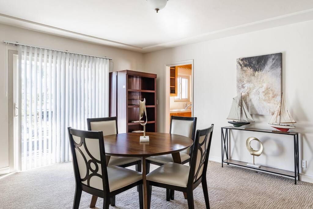 Casa Flora -2br- Free Parking In Little Italy!