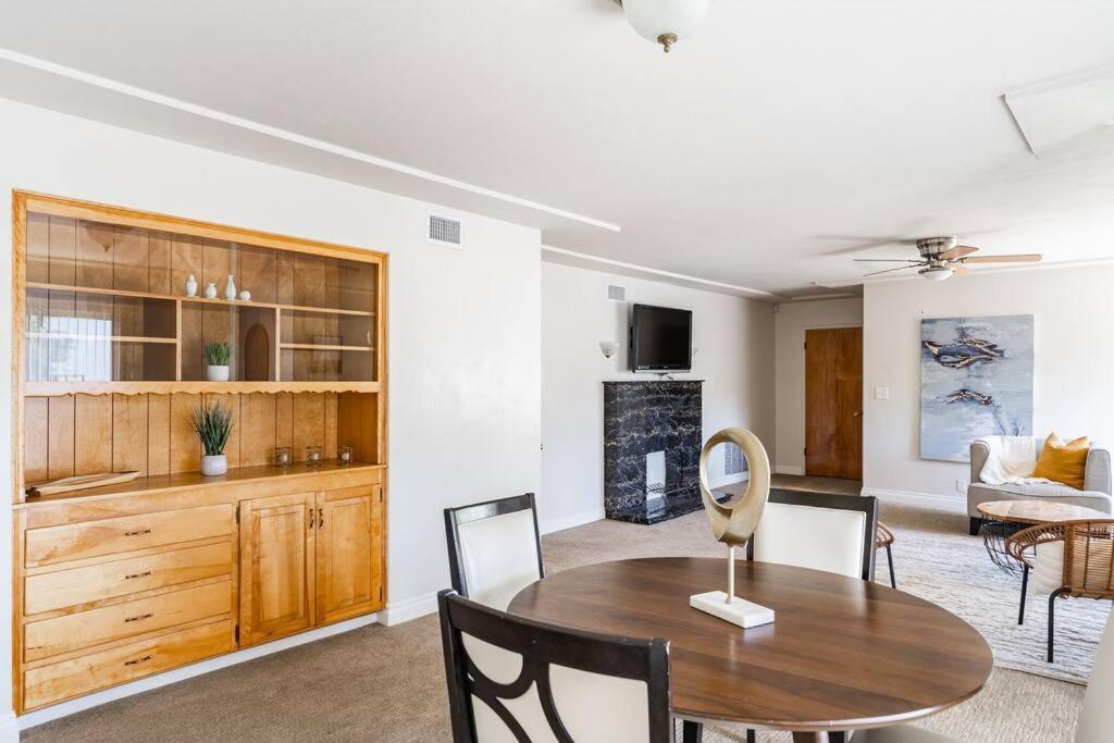 Casa Flora -2br- Free Parking In Little Italy! Apartamento
